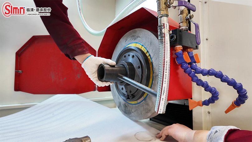 圓臺(tái)平面磨床砂輪的更換與保養(yǎng)
