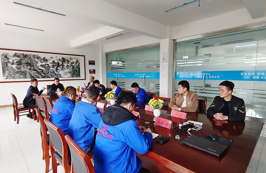 山東臨磨數(shù)控機(jī)床有限公司慶祝五一節(jié)假日